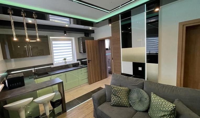 #4 Tgha Luxury One Bedroom Apartment In 阿斯隆 外观 照片